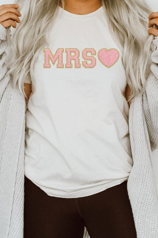 Mrs. Graphic Tee