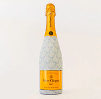 Beau Bottles Wrap Grandmillenial Blue Bows