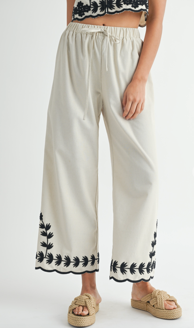 Solene Linen Set