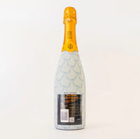 Beau Bottles Wrap Grandmillenial Blue Bows